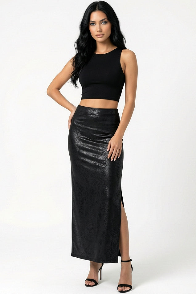 Chic Leather Skirt